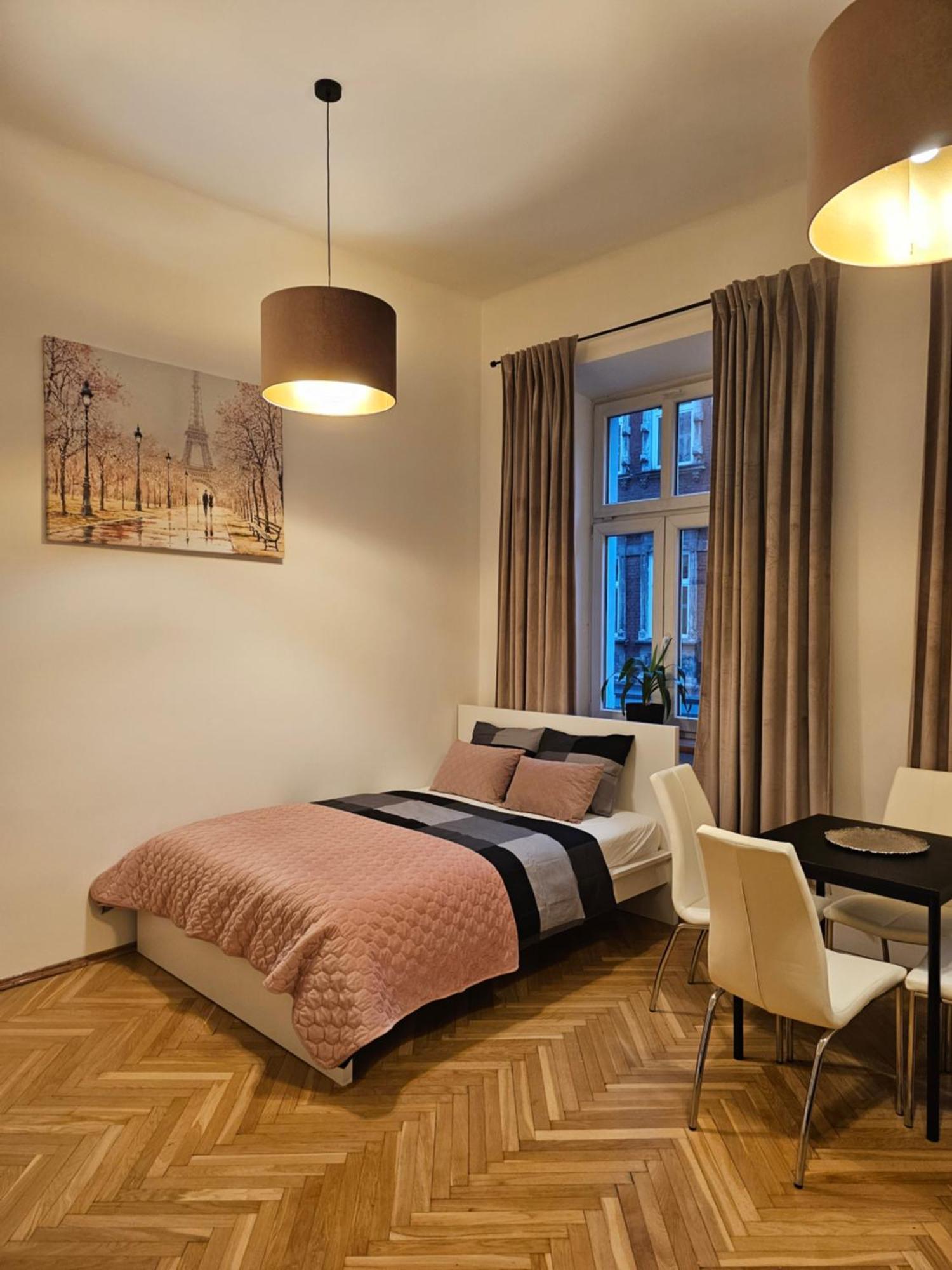 Suite Apartment