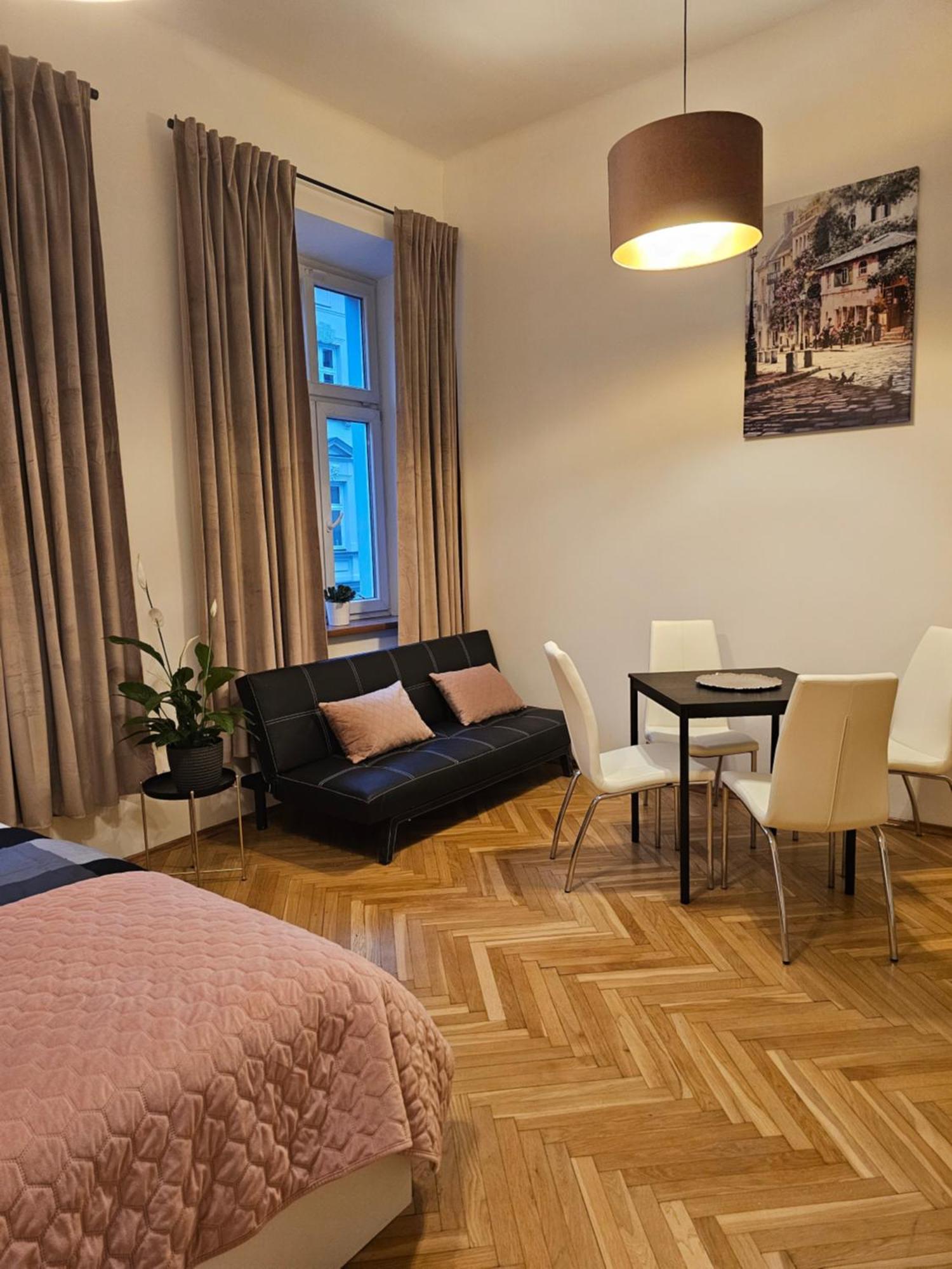 Suite Apartment