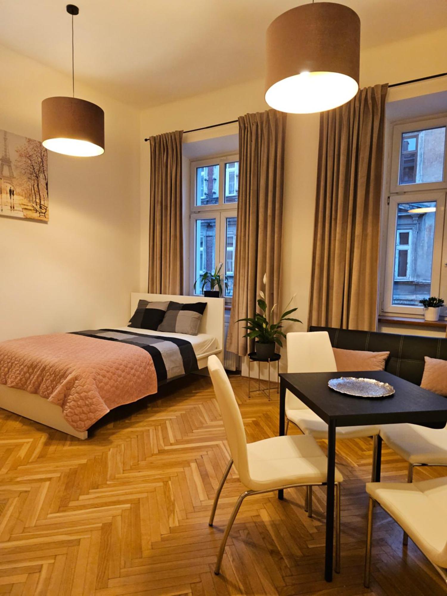 Suite Apartment
